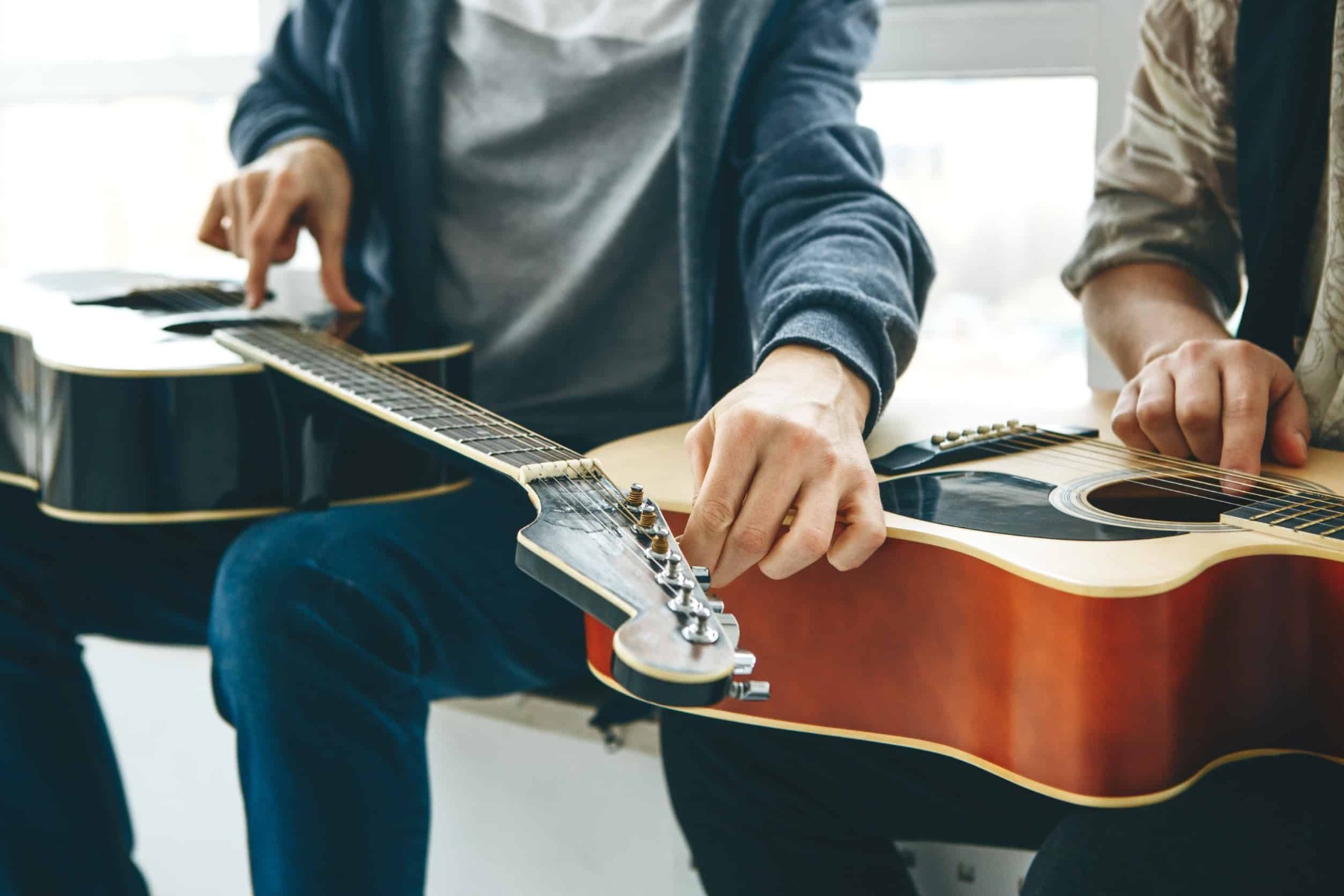 Tuning a guitar